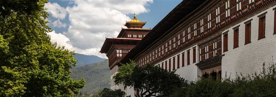 Quick Visit to Bhutan Deluxe package